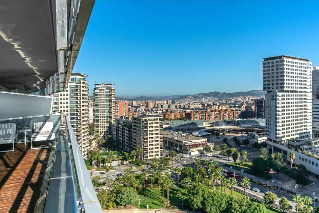 Condominium dans Barcelona, Catalunya 11805020