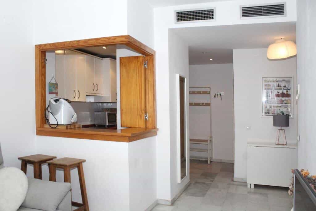 Condominium in Sevilla, Andalusia 11805028