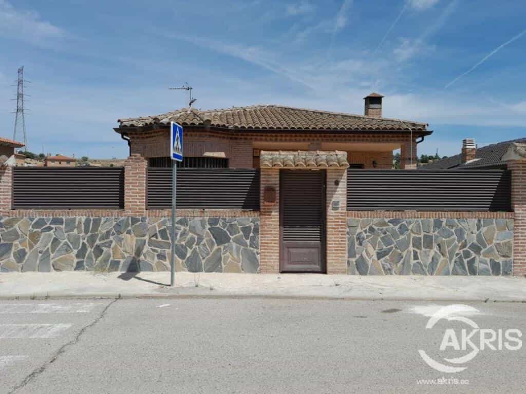 मकान में Mentrida, Castille-La Mancha 11805043