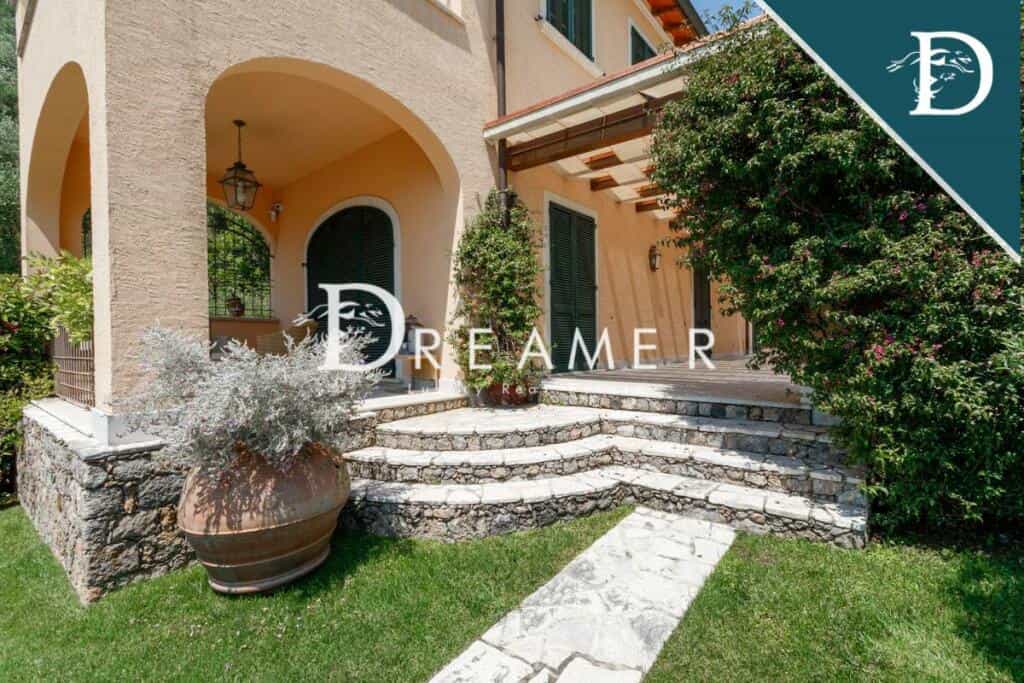 σπίτι σε Pietrasanta, Tuscany 11805223