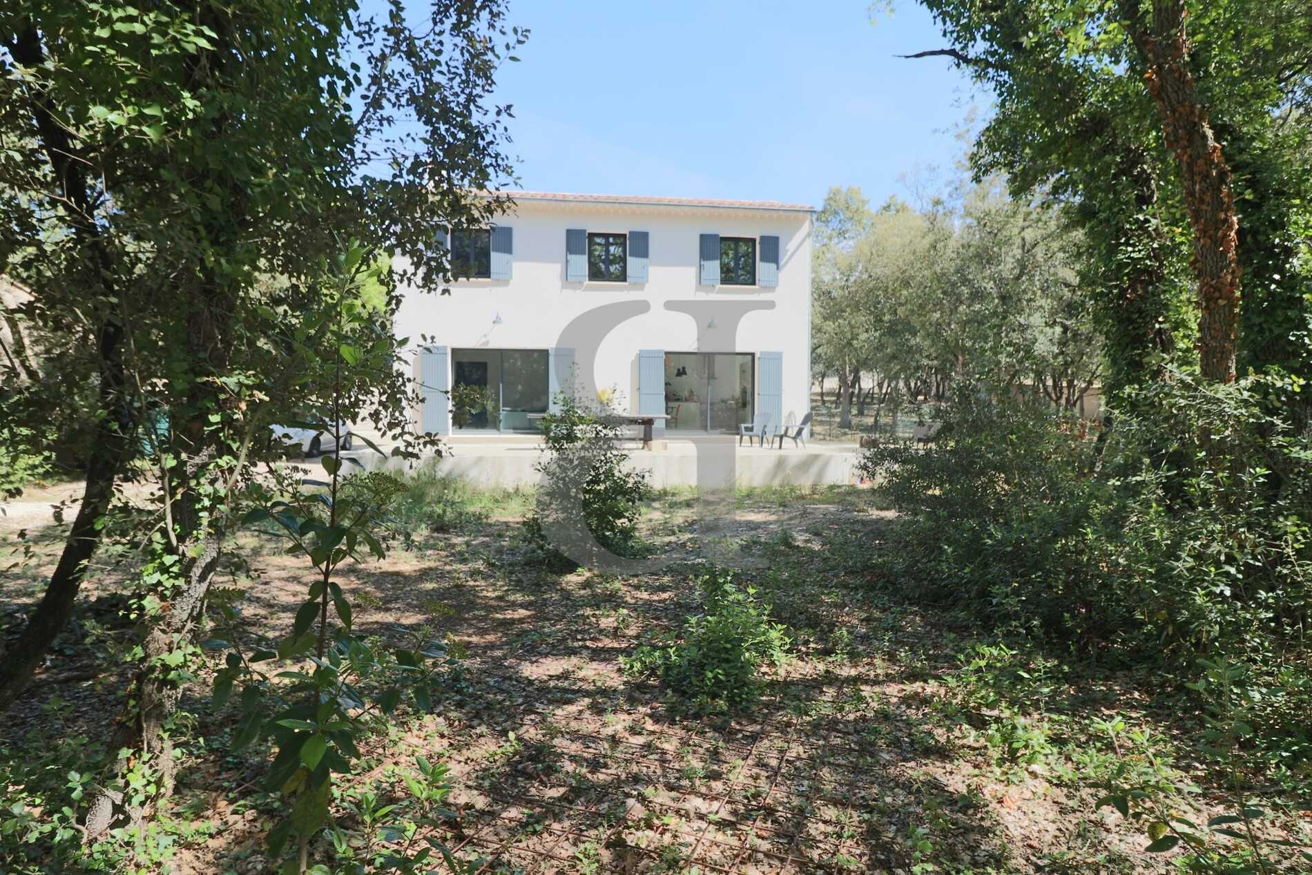 Rumah di Venasque, Provence-Alpes-Cote d'Azur 11806758