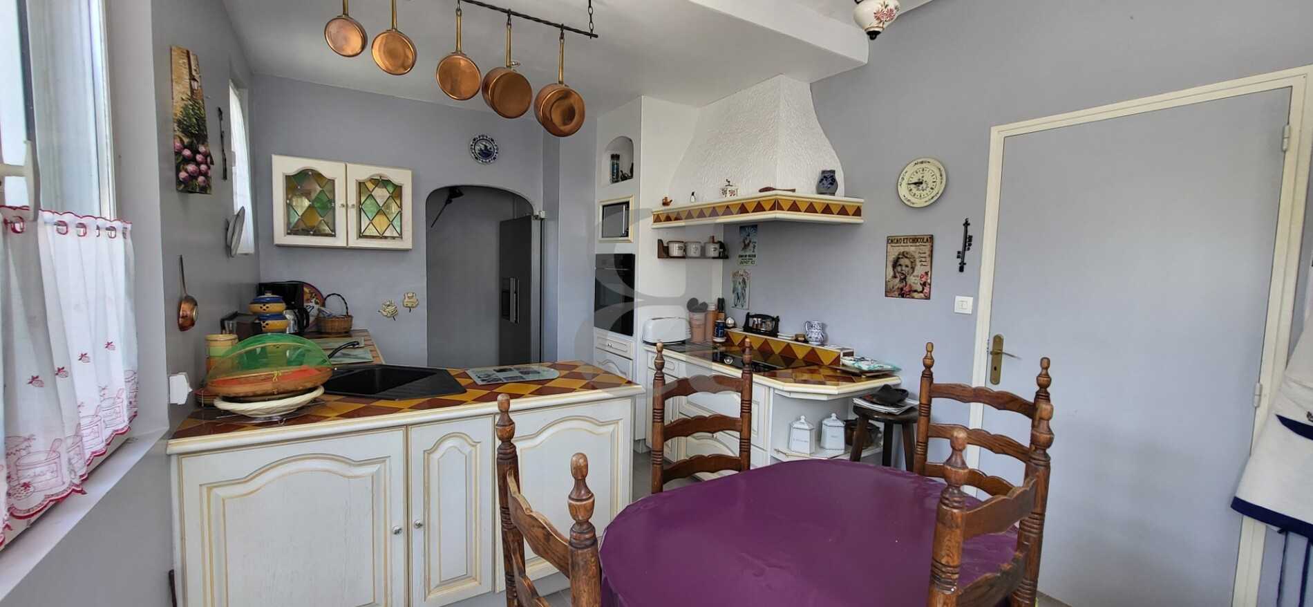 بيت في Bédoin, Provence-Alpes-Côte d'Azur 11806797