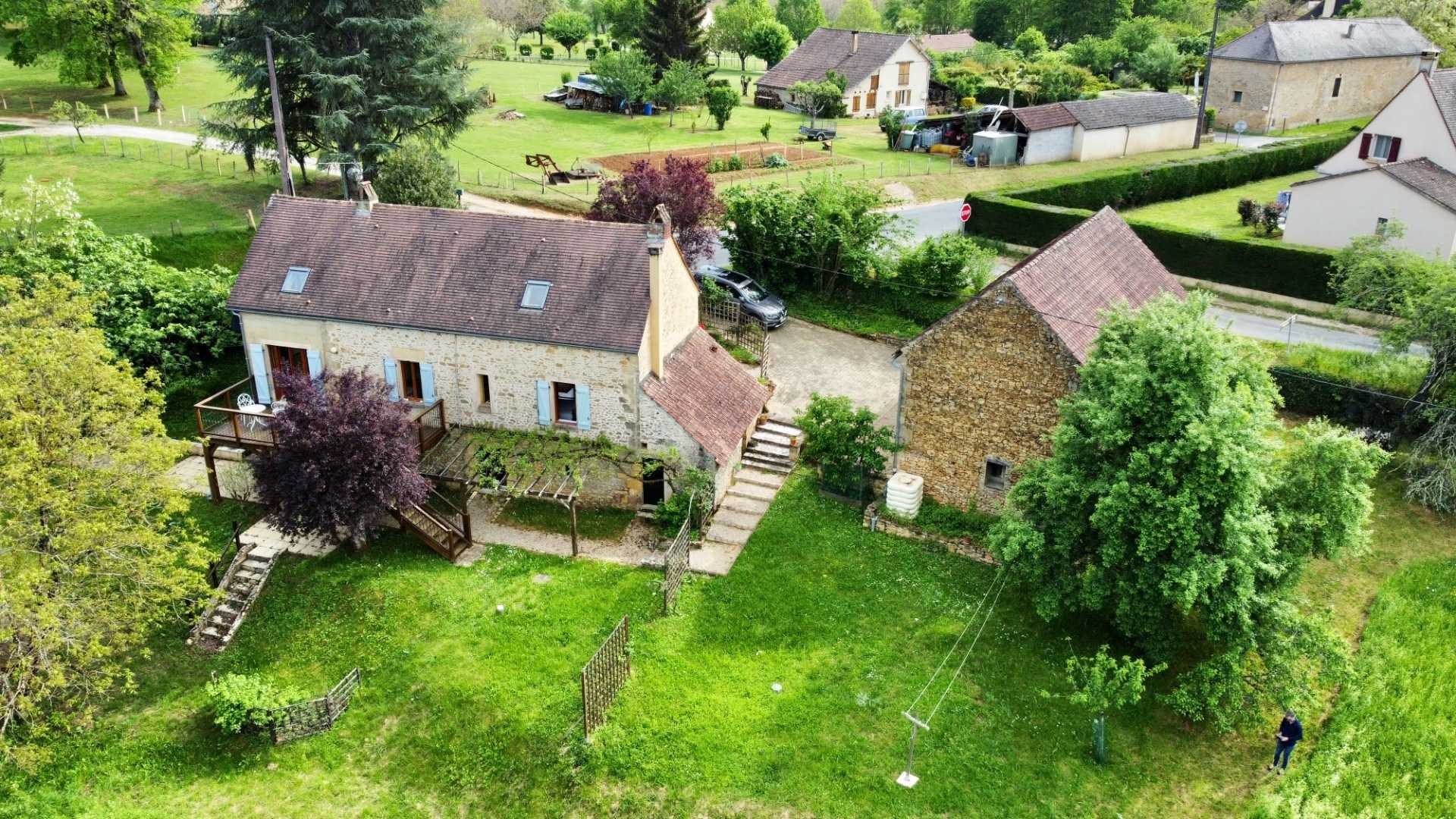 Rumah di Carsac-Aillac, Nouvelle-Aquitaine 11806840
