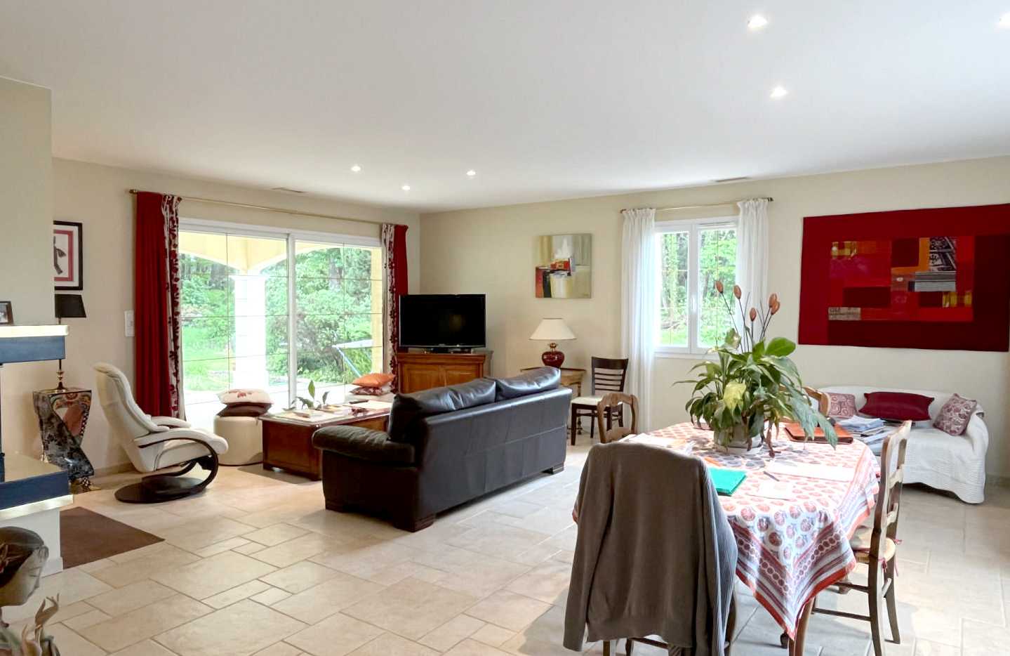 House in Perigueux, Nouvelle-Aquitaine 11806843