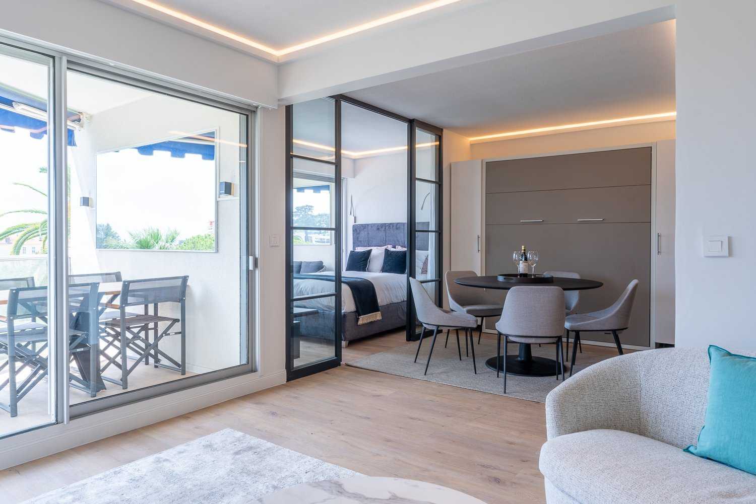 Condominium in Cannes, Provence-Alpes-Cote d'Azur 11806858