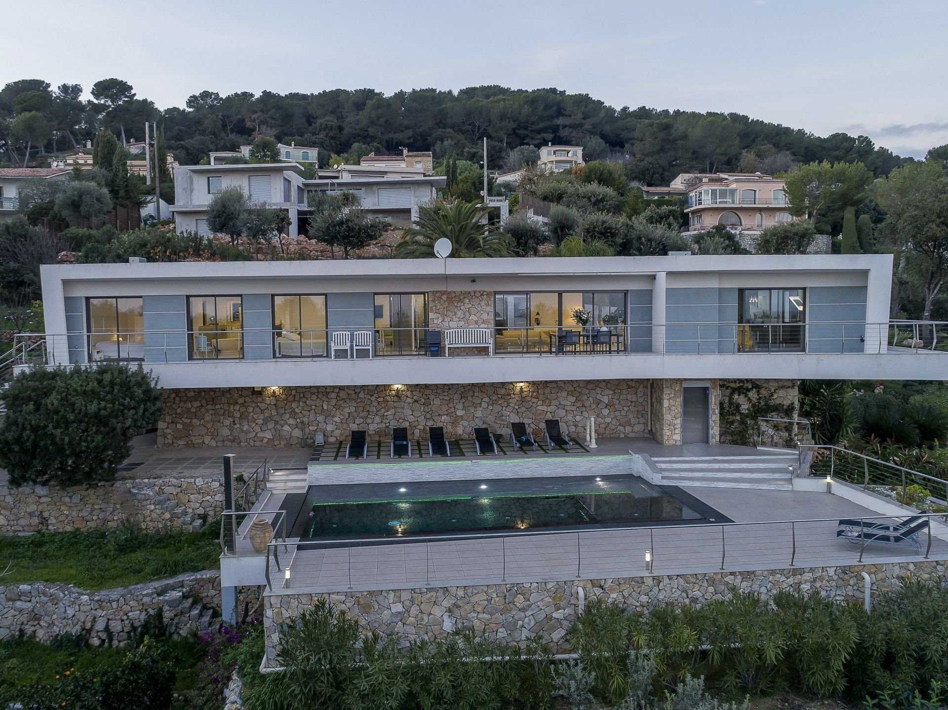 Rumah di Cannes, Provence-Alpes-Cote d'Azur 11806872