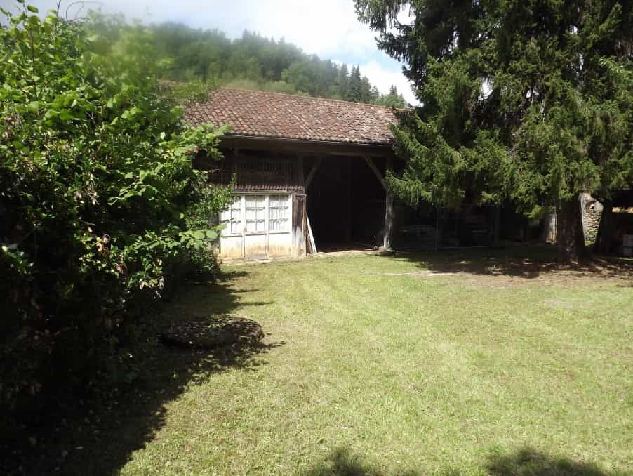 房子 在 Le Buisson-de-Cadouin, 新阿基坦大區 11807050