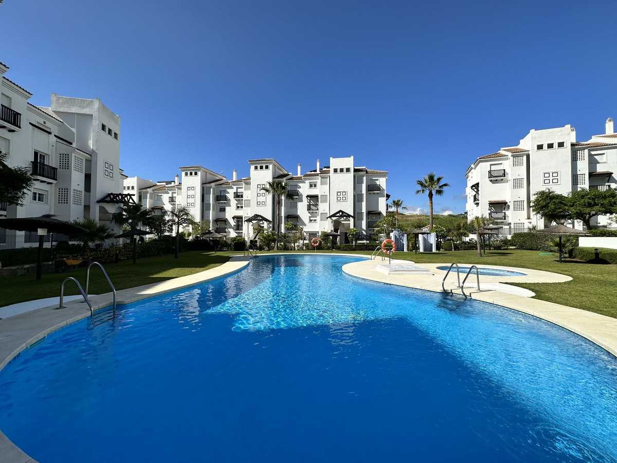 Condominium in Manilva, Andalusia 11807081