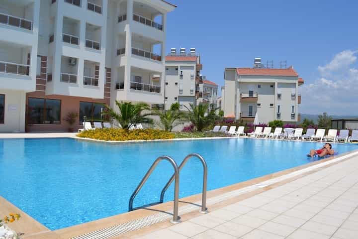 Condominium dans Côté, Antalya 11807187