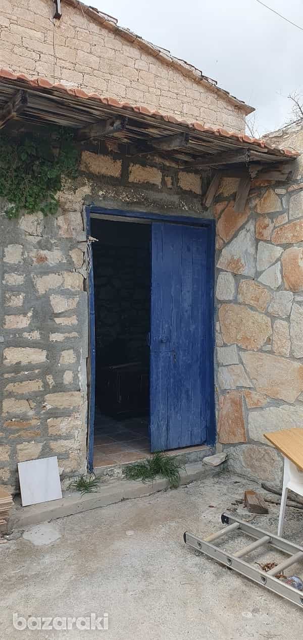 rumah dalam Platanisteia, Limassol 11808357