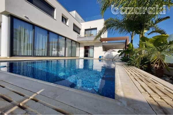 casa no Limassol, Lemesos 11808832