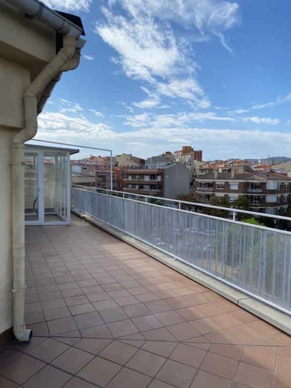 Condominio en Tarrasa, Cataluña 11809522