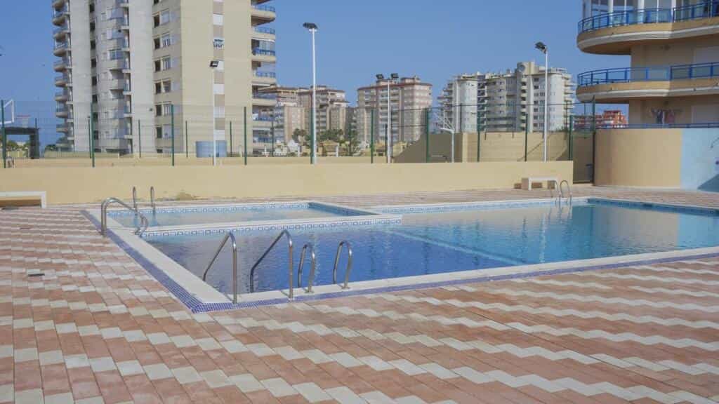 Condominium in Tabernes de la Valldigna, Comunidad Valenciana 11809578