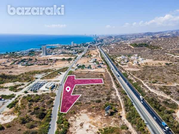 Condominium dans Pyrgos, Larnaka 11810225