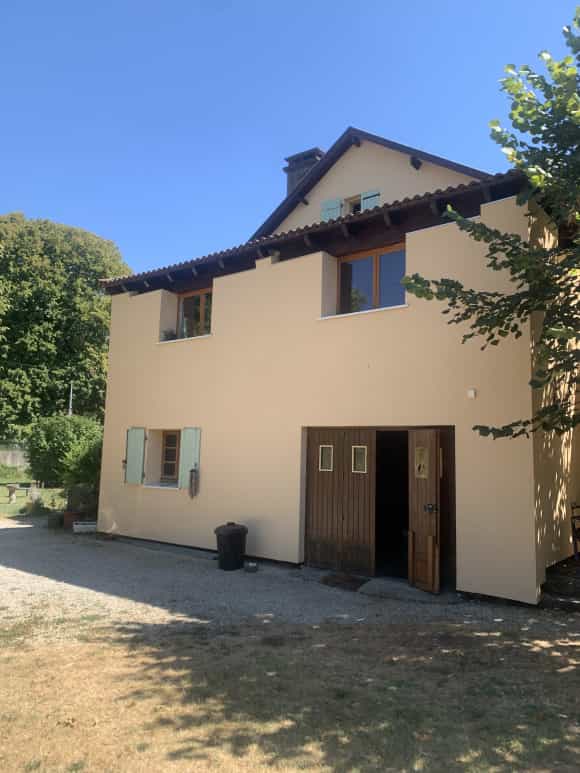 жилой дом в Prayssac, Occitanie 11810801