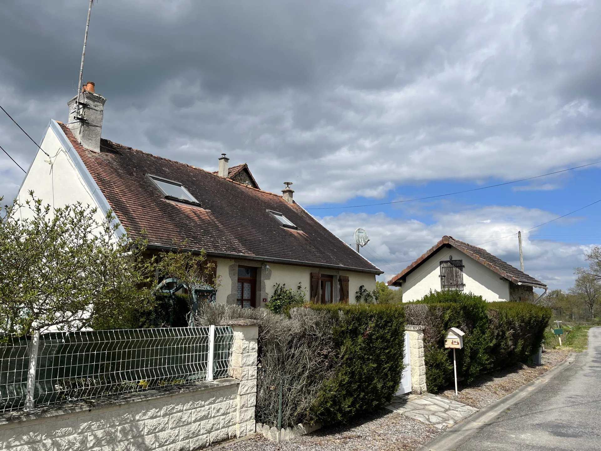 Dom w Verneuil-Moustiers, Nowa Akwitania 11810887