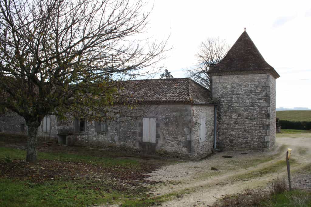 σπίτι σε Saint-Cyprien, Nouvelle-Aquitaine 11810941