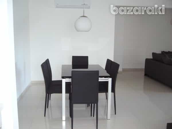 公寓 在 Agios Athanasios, Limassol 11812213