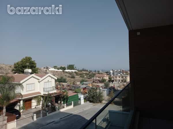 Condominium dans Agios Athanasios, Limassol 11812843