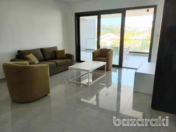 Condominium dans Agios Athanasios, Limassol 11812843