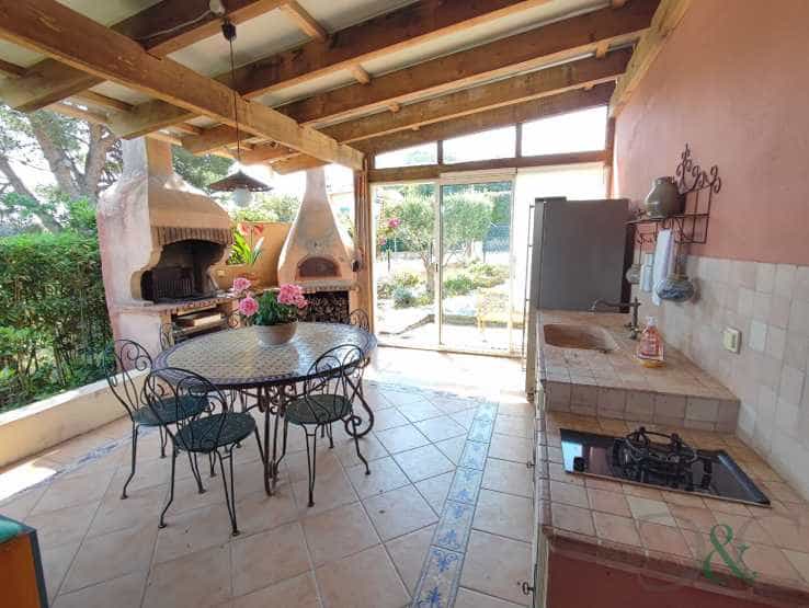 casa en Hyeres, Provence-Alpes-Cote d'Azur 11814860