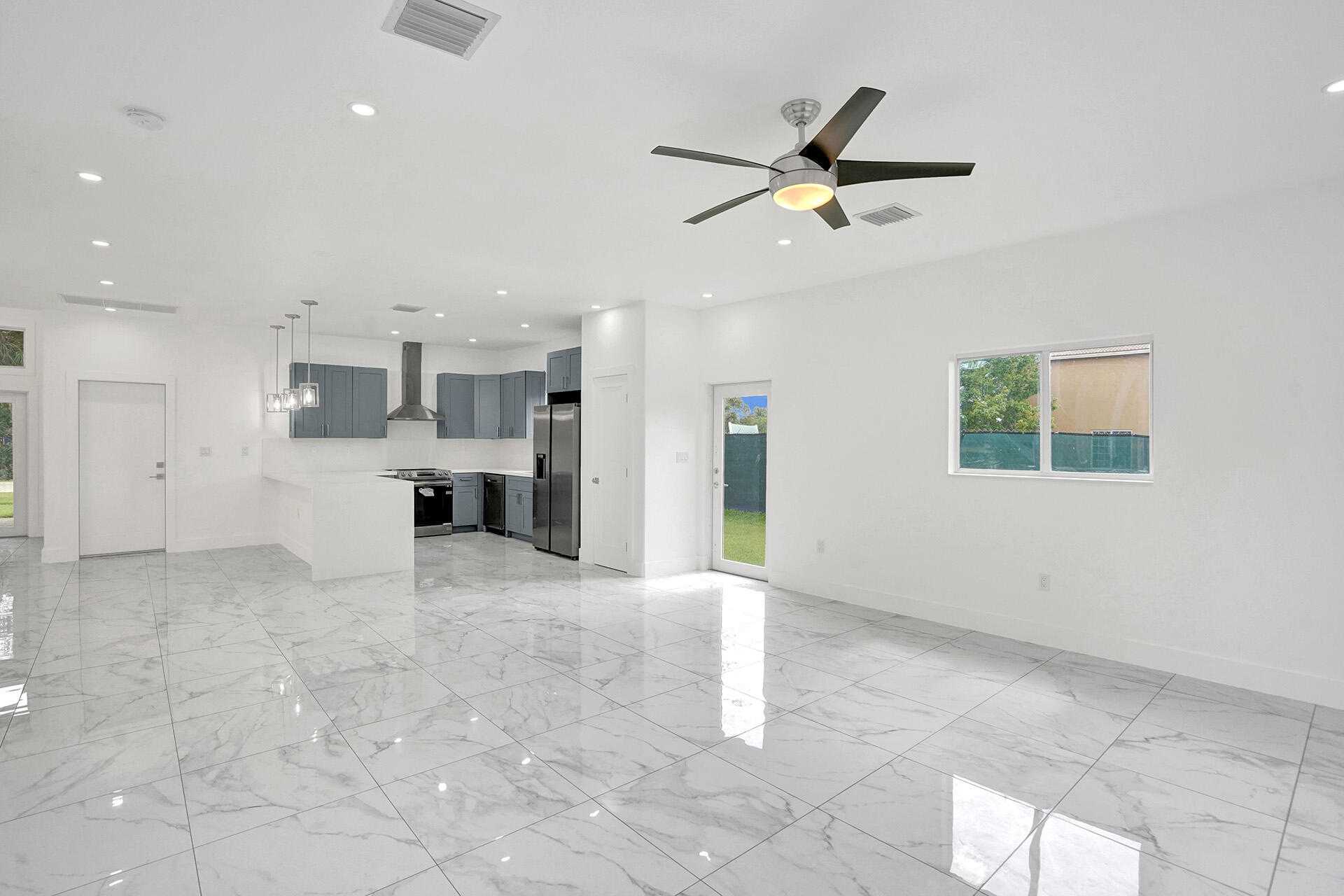 Huis in Pompano Beach, Florida 11816007