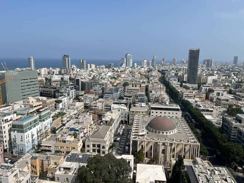 सम्मिलित में Tel Aviv-Yafo, Rothschild Boulevard 11816086