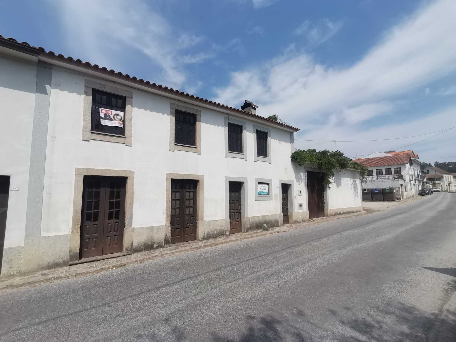 Dom w Sarzedo, Coimbra 11816088