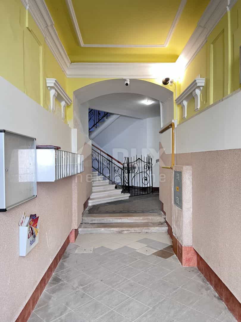 Condominium dans Mrkopalj, Primorsko-Goranska Zupanija 11816124
