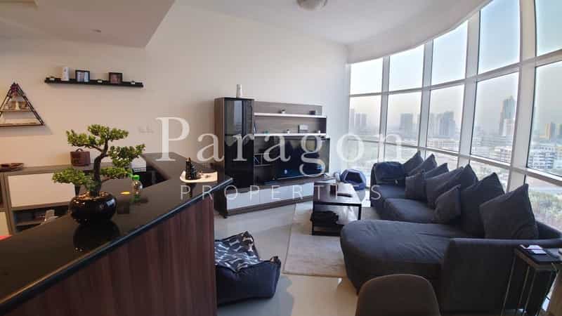 Condominium in Dubai, Dubayy 11816444