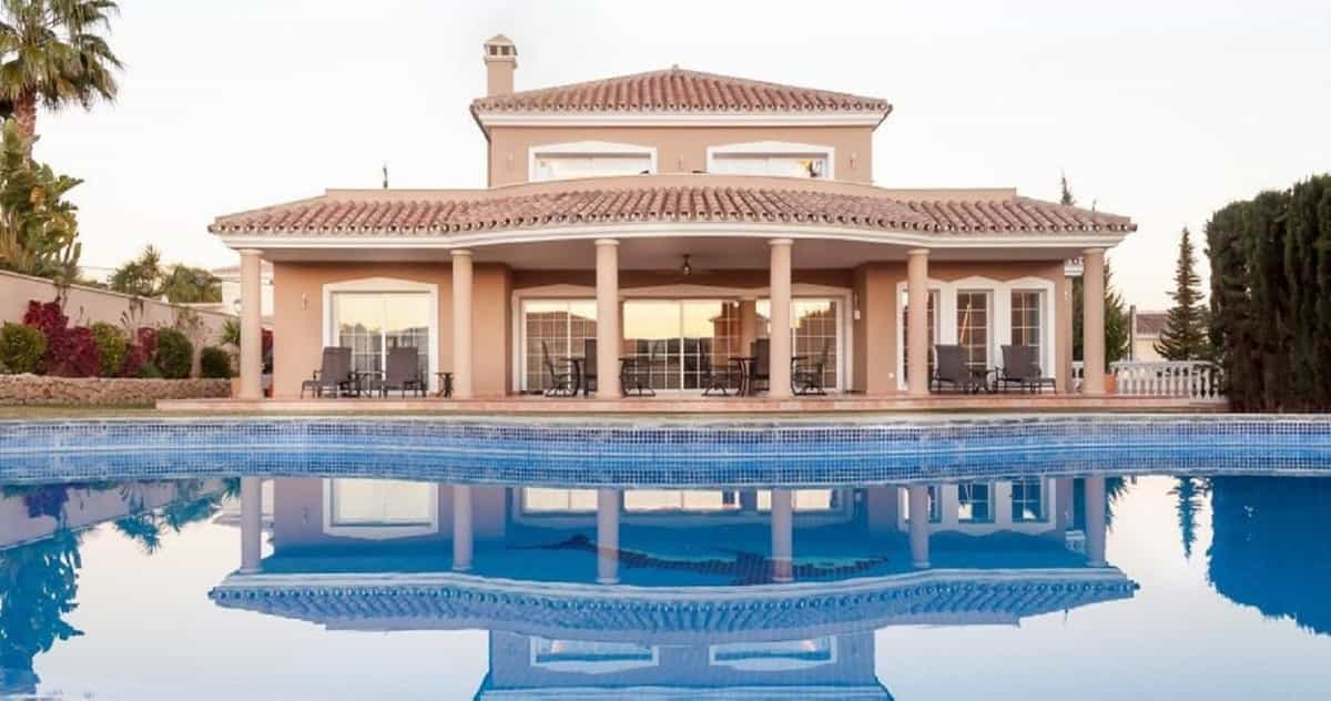House in Fuengirola, Andalusia 11816807
