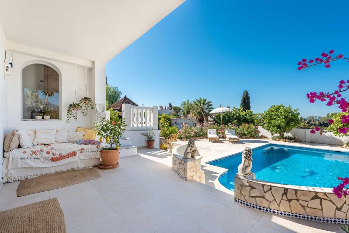 Будинок в Marbella, Andalucía 11817093