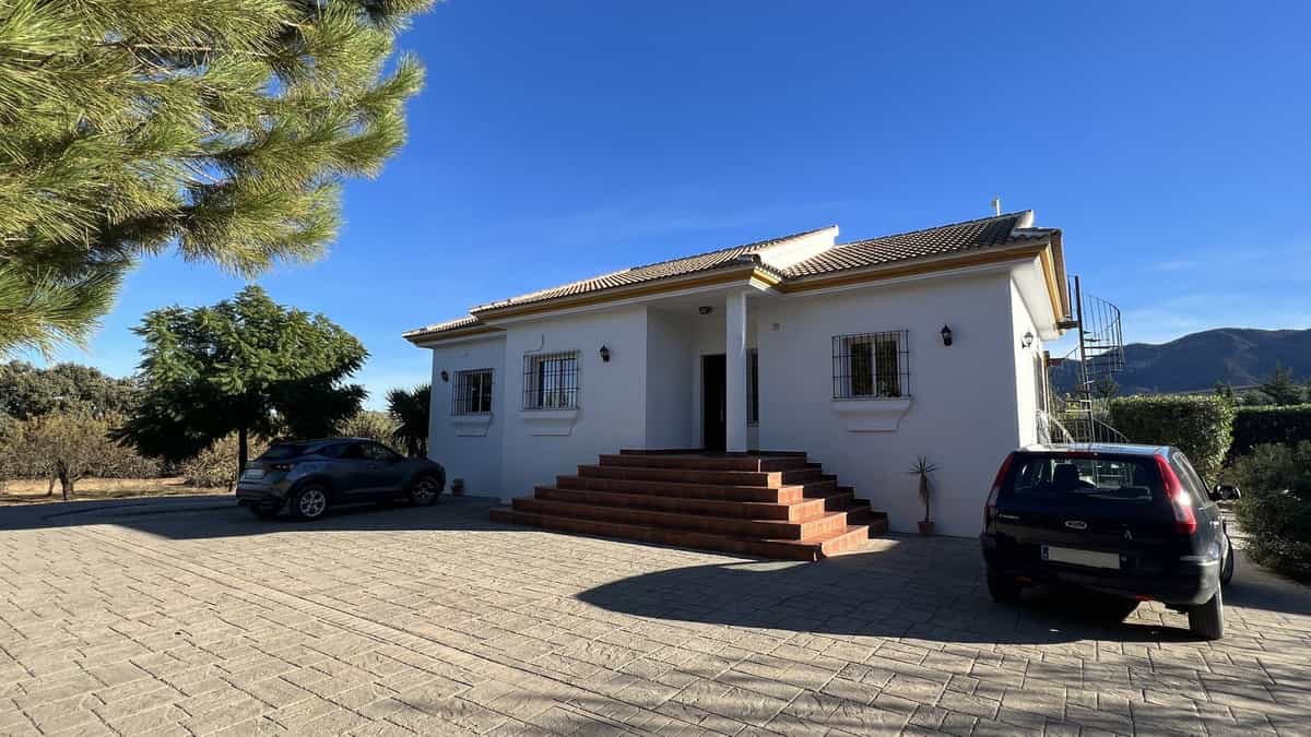 Будинок в Альхаурін-ель-Гранде, Андалусія 11817670