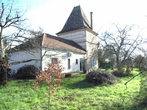 House in Saint-Étienne-de-Fougères, Nouvelle-Aquitaine 11817881