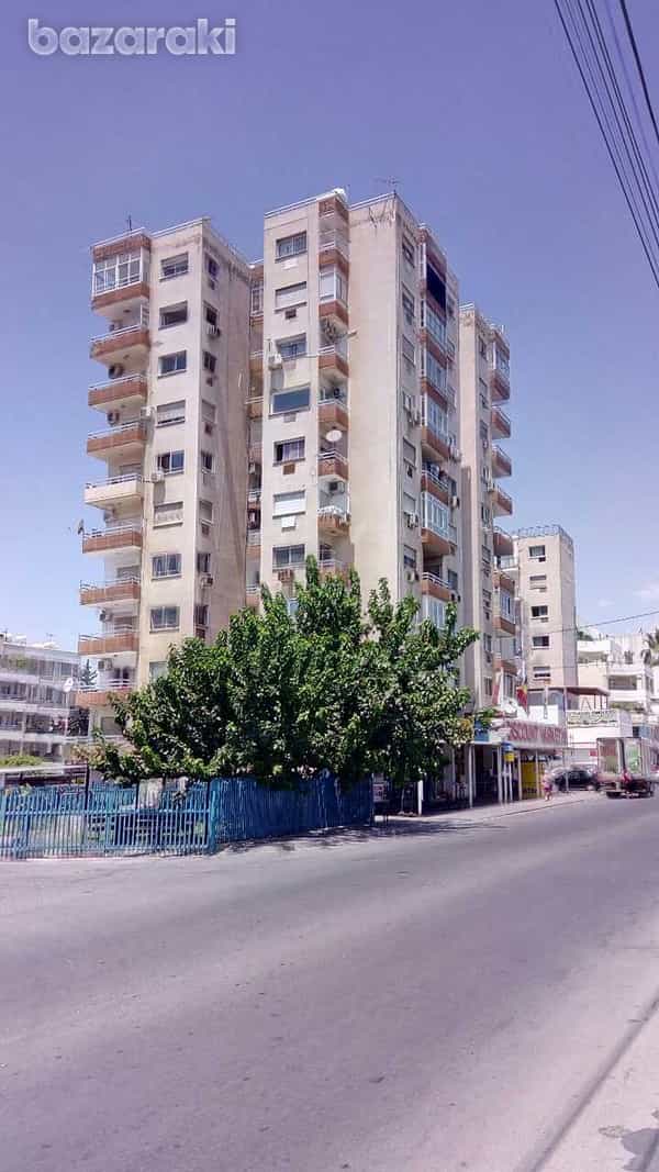 Condominium in Limassol, Lemesos 11818282