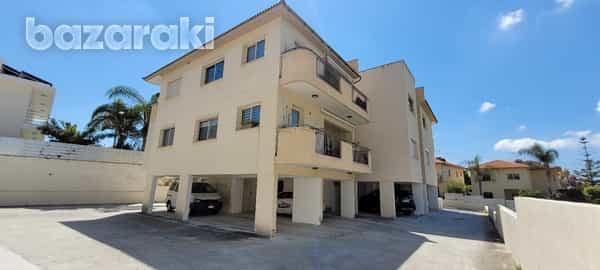 Condominium dans Kolossi, Limassol 11819246