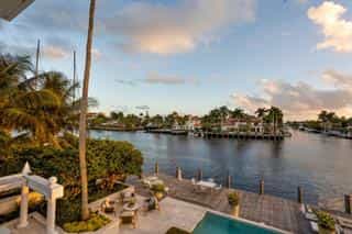 Condominium in Fort Lauderdale, Florida 11820527