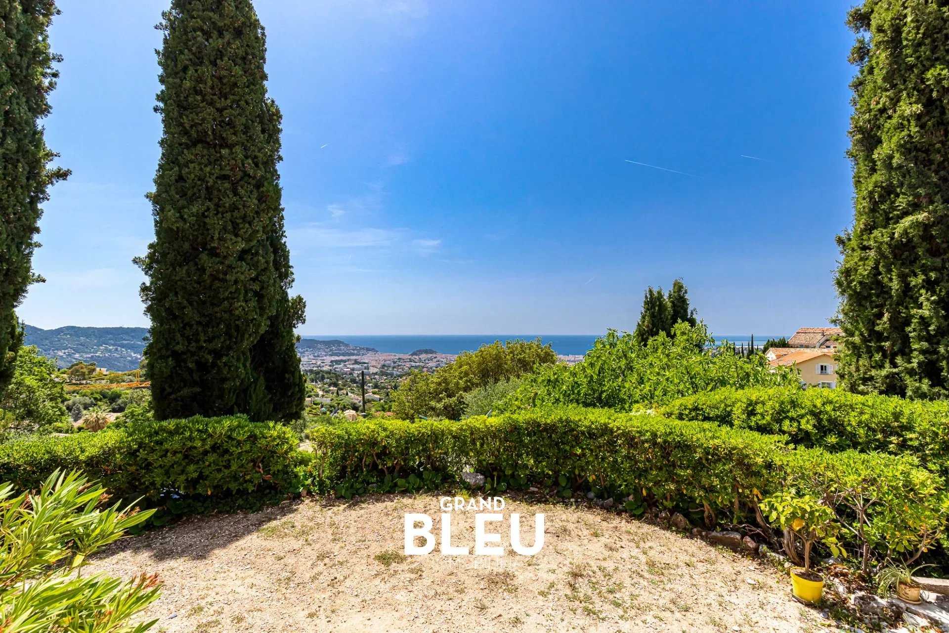 House in Nice, Provence-Alpes-Cote d'Azur 11820587