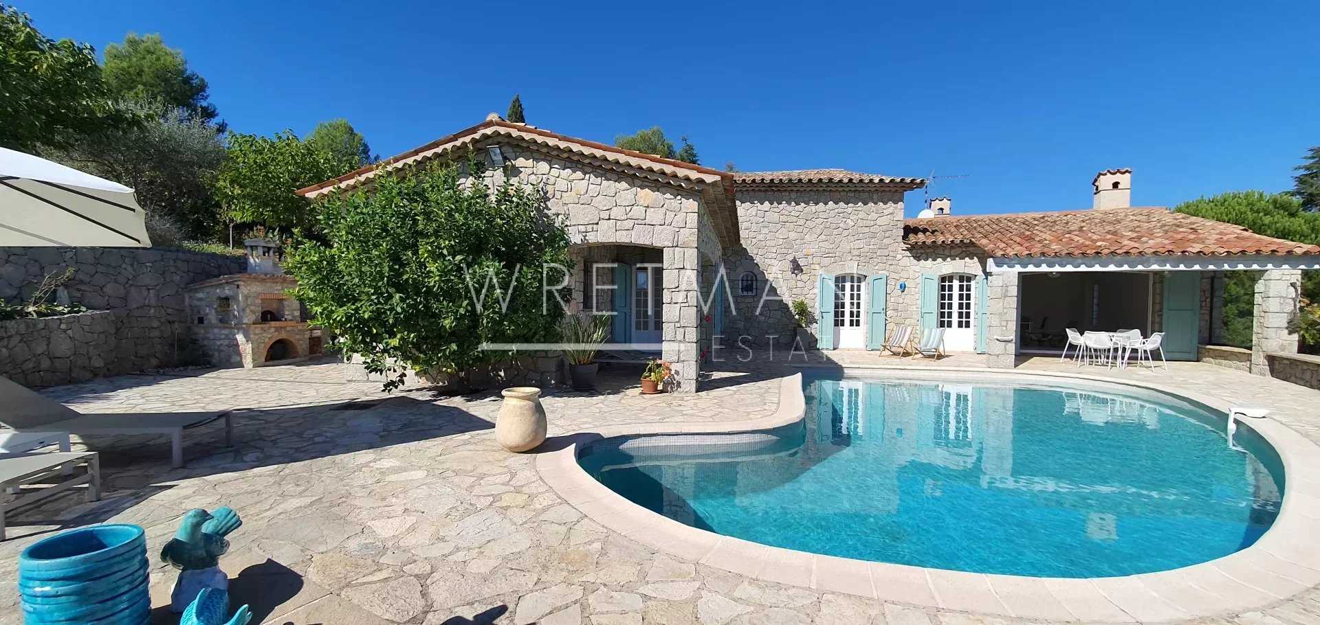 Hus i Peymeinade, Provence-Alpes-Cote d'Azur 11820589
