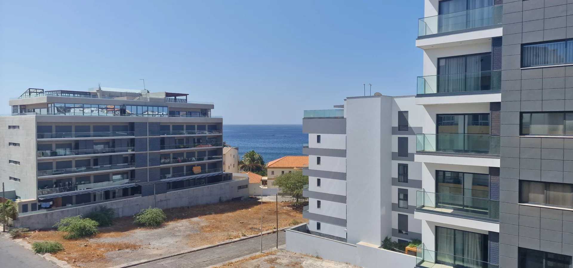 Condominium dans Praia, Praia 11820606