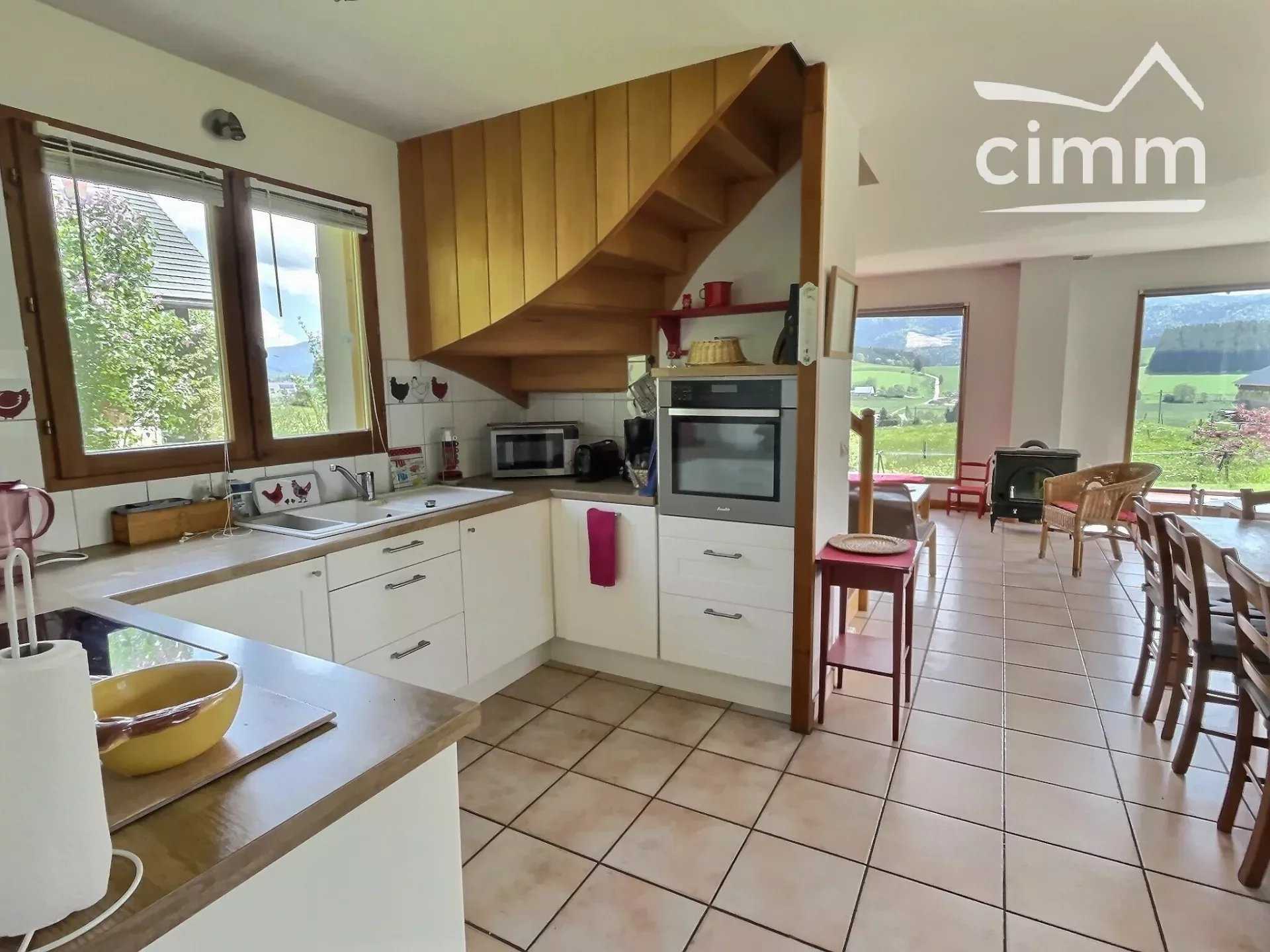 House in Meaudre, Auvergne-Rhone-Alpes 11820613
