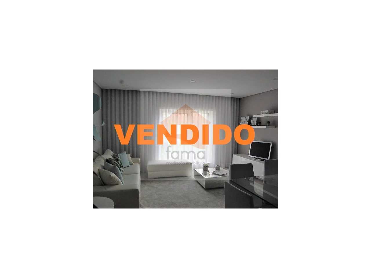 Condominium dans Amadora, Lisbonne 11820671