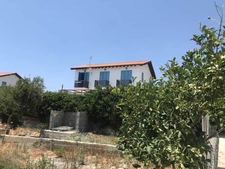 жилой дом в Maroni, Larnaca 11820681
