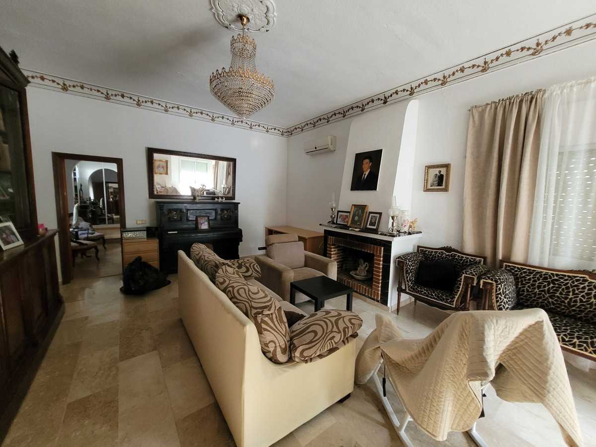 Dom w Arroyo de la Miel, Andalusia 11820800