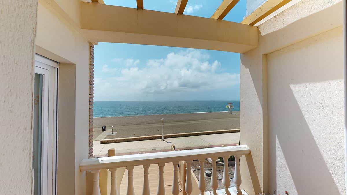 Huis in Torre del Mar, Andalucía 11821301