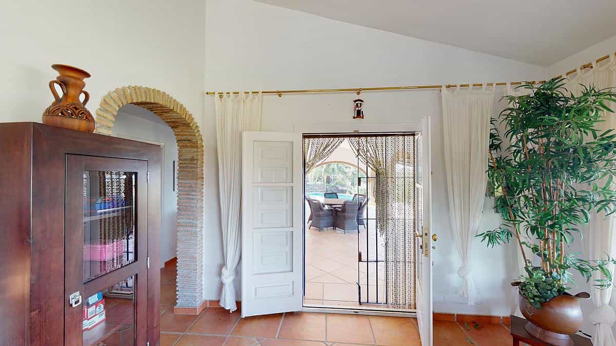 casa en Sayalonga, Andalucía 11821368