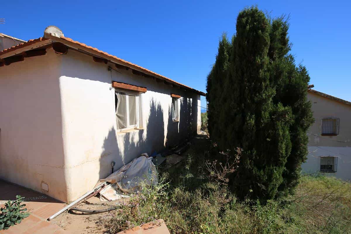 жилой дом в Benajarafe, Andalucía 11821402