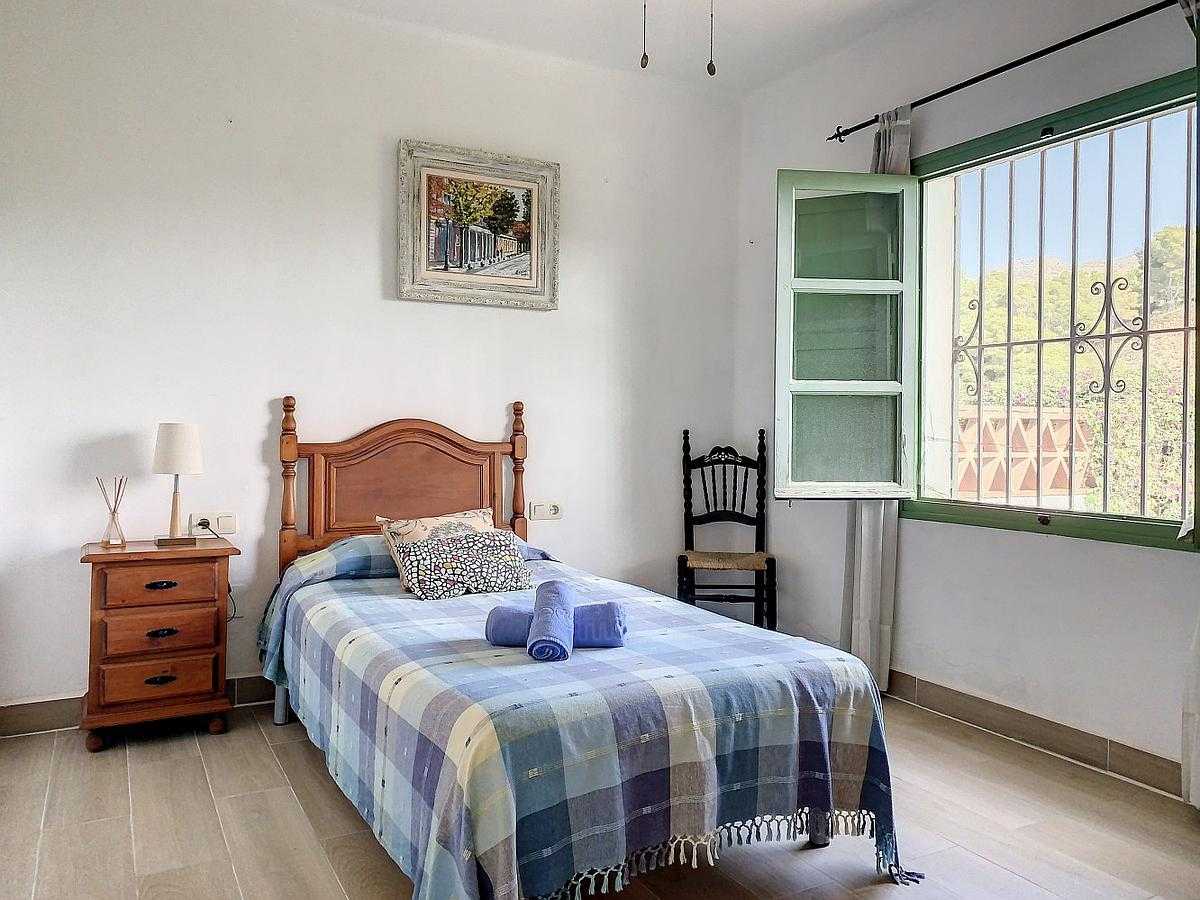 rumah dalam Nerja, Andalucía 11821452