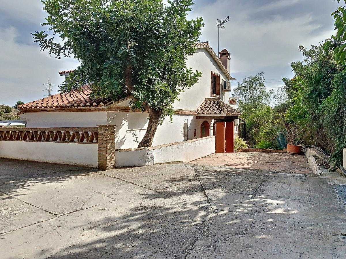 House in Nerja, Andalusia 11821452