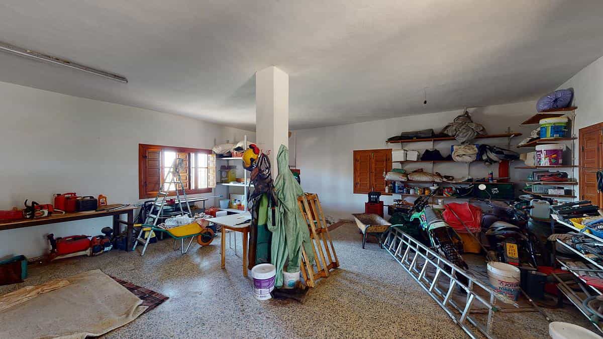 Будинок в Benajarafe, Andalucía 11821594